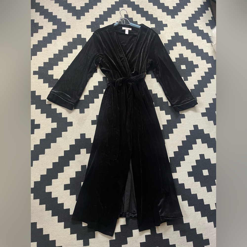 VINTAGE OSCAR DE LA RENTA ROBE ❤️